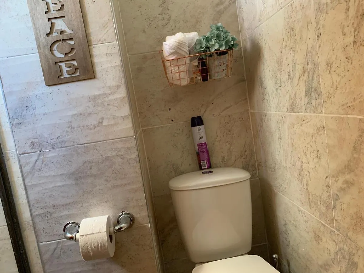 Habitacion En Apartamento Compartido Al Frente Del Cc Unico Barranquilla  Homestay Barranquilla (Atlantico)