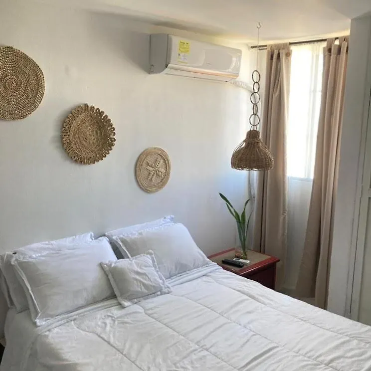 Habitacion En Apartamento Compartido Al Frente Del Cc Unico Barranquilla  Colombia